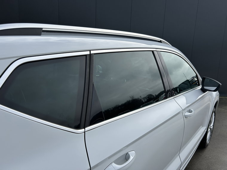 Vehicle Image 28