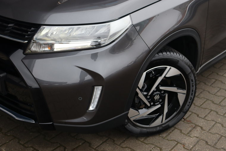 Vehicle Image 7