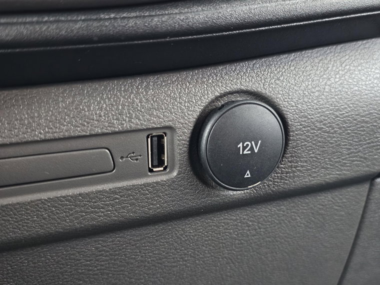 Vehicle Image 27