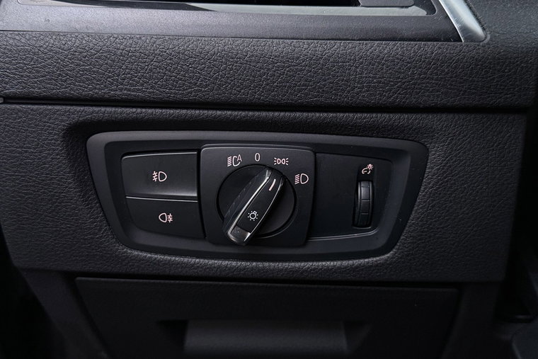 Vehicle Image 37