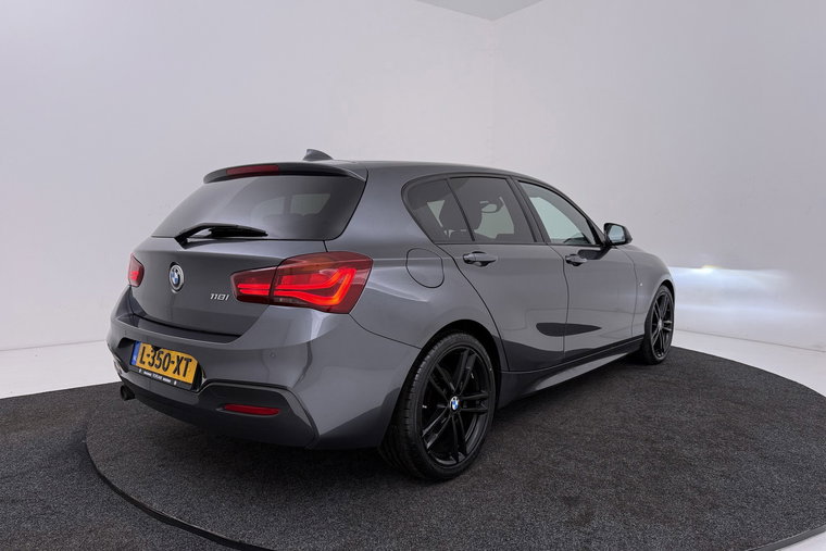 Vehicle Image 41