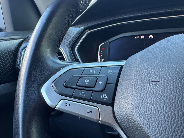 Vehicle Image 42