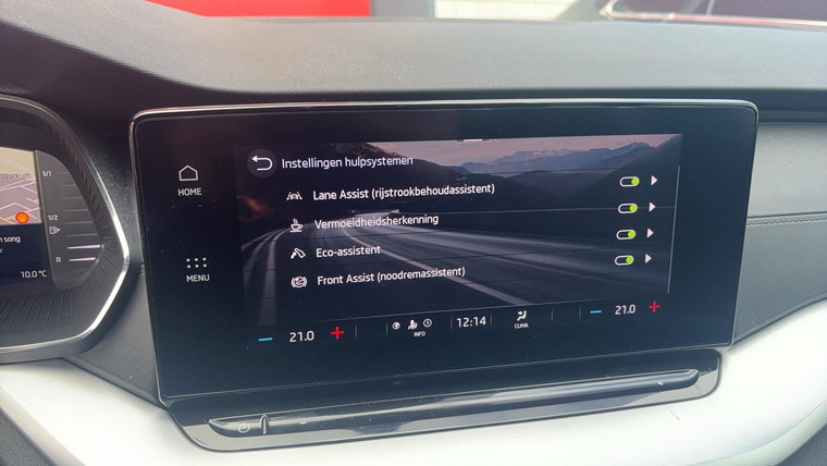 Vehicle Image 14