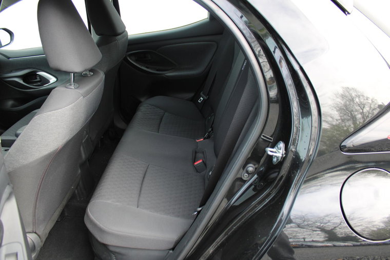 Vehicle Image 7
