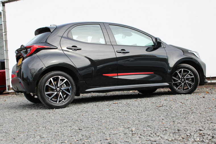 Vehicle Image 10