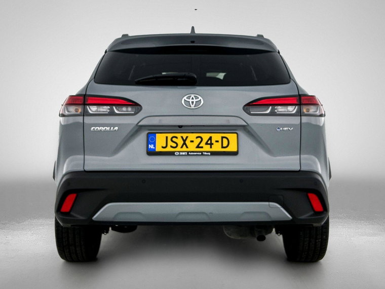 Vehicle Image 4