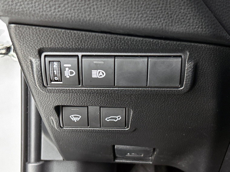 Vehicle Image 23