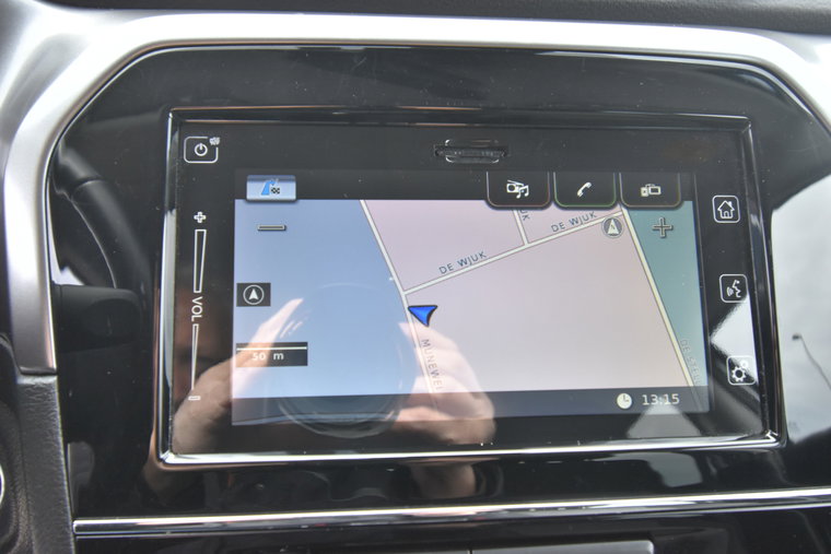 Vehicle Image 30