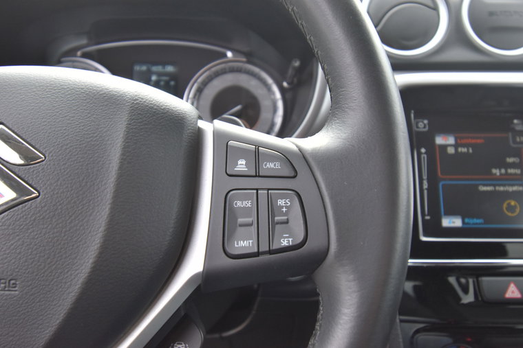 Vehicle Image 33