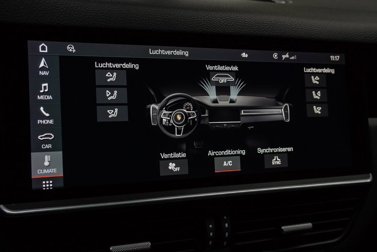 Vehicle Image 36