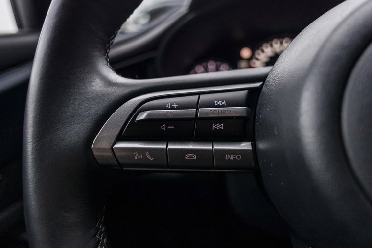 Vehicle Image 29