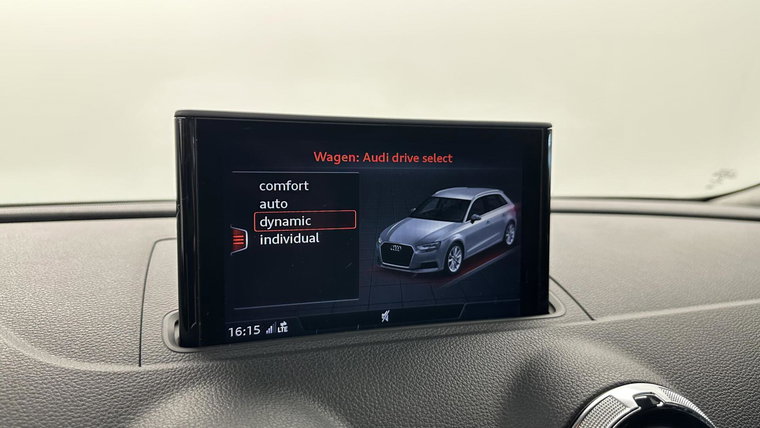 Vehicle Image 35