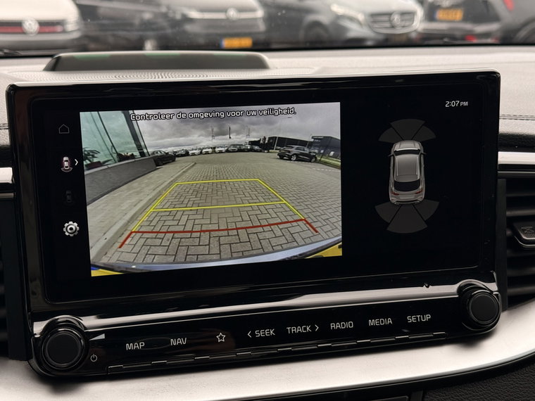 Vehicle Image 35