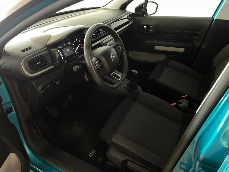 Vehicle Image 17