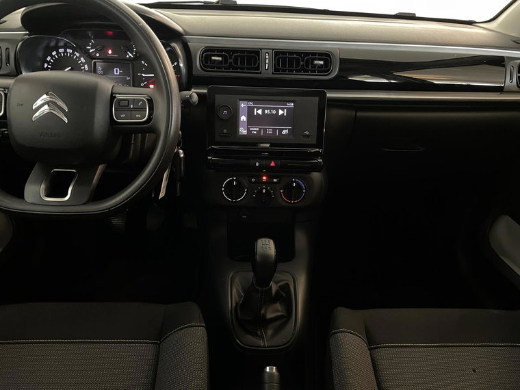 Vehicle Image 21