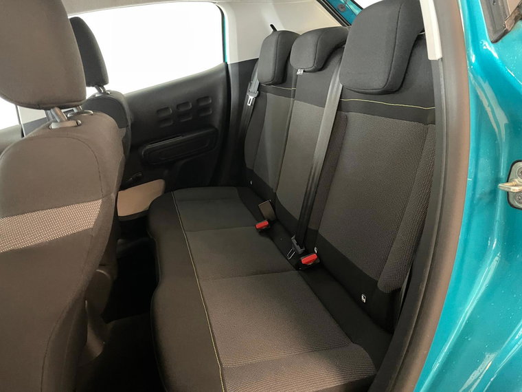 Vehicle Image 31