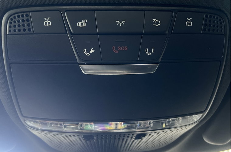 Vehicle Image 36