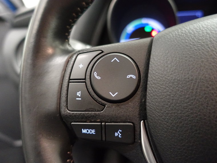 Vehicle Image 17