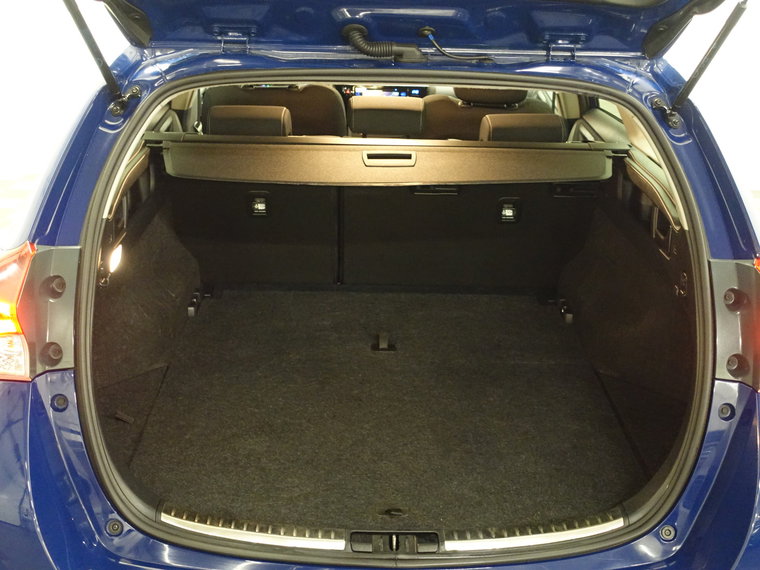 Vehicle Image 35