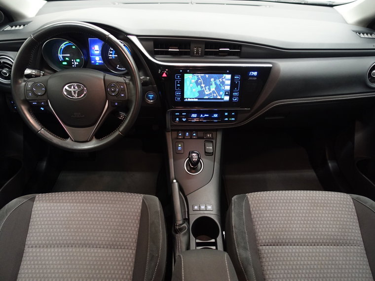 Vehicle Image 7