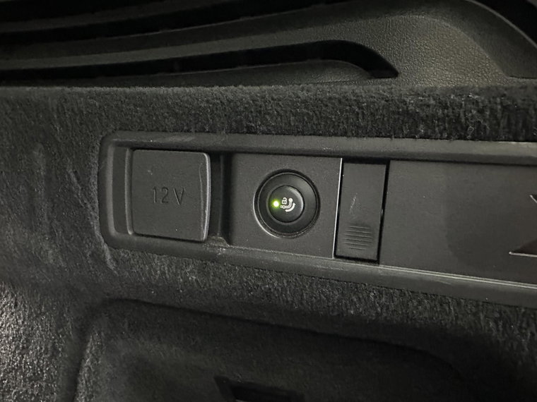 Vehicle Image 40