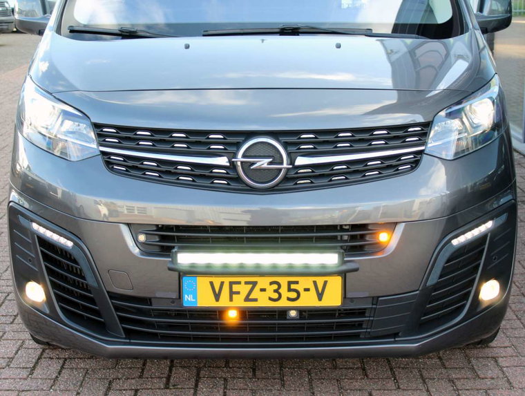 Vehicle Image 28