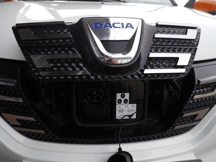 Vehicle Image 30