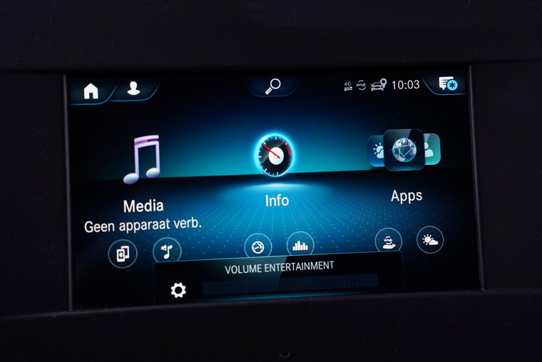 Vehicle Image 36