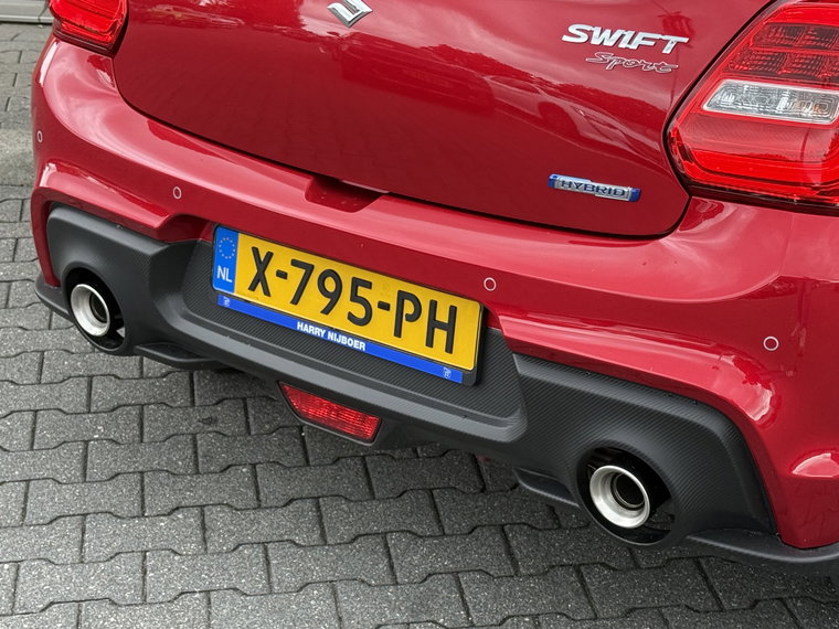 Vehicle Image 19