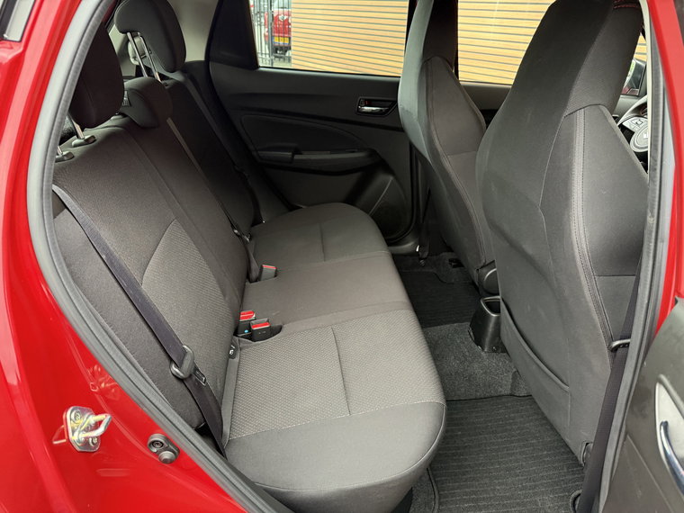 Vehicle Image 48