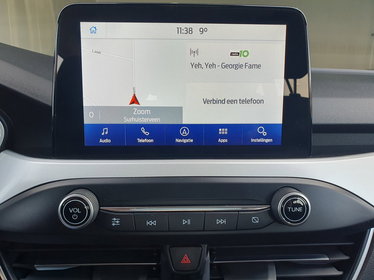 Vehicle Image 35