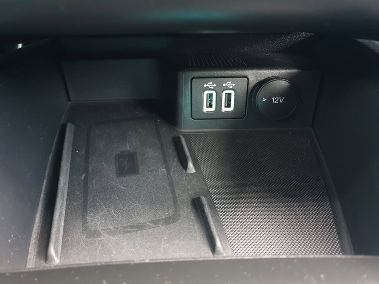 Vehicle Image 37