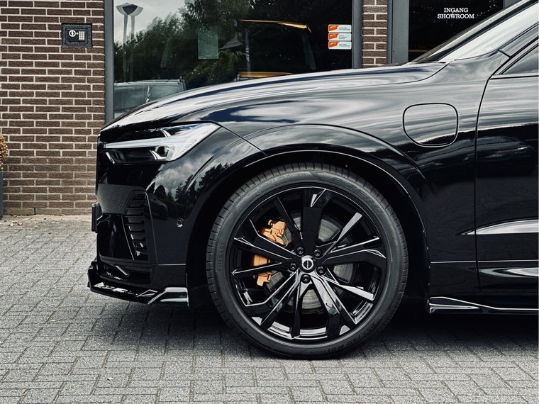 Vehicle Image 26