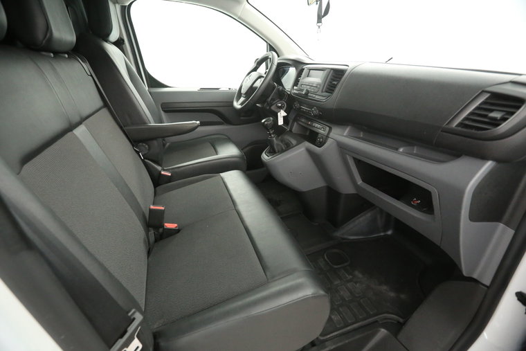 Vehicle Image 26