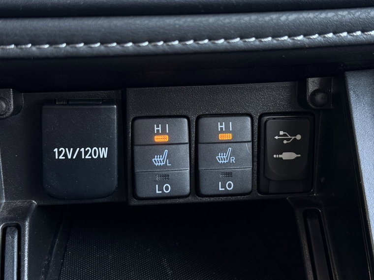 Vehicle Image 24
