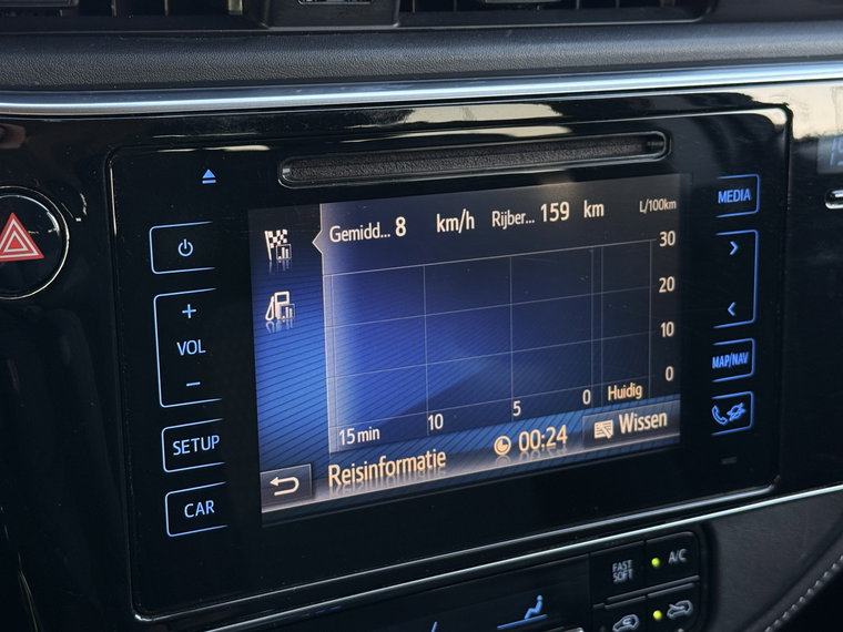 Vehicle Image 35