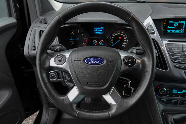 Vehicle Image 14
