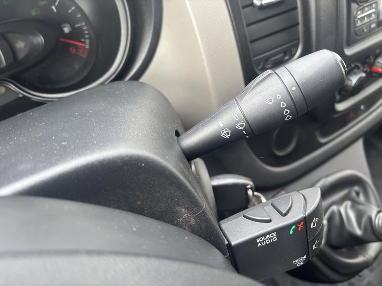 Vehicle Image 26