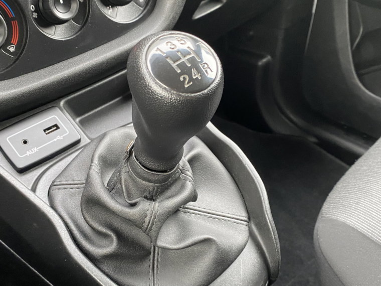 Vehicle Image 17