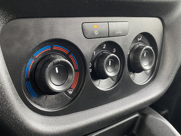 Vehicle Image 41