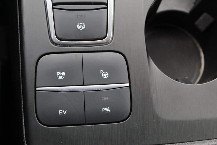 Vehicle Image 27