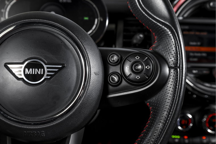 Vehicle Image 45