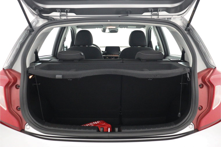 Vehicle Image 30