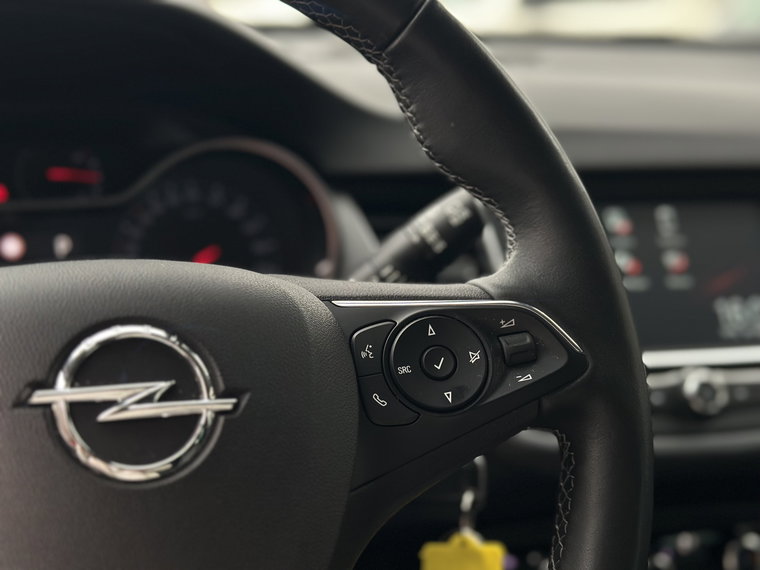 Vehicle Image 23