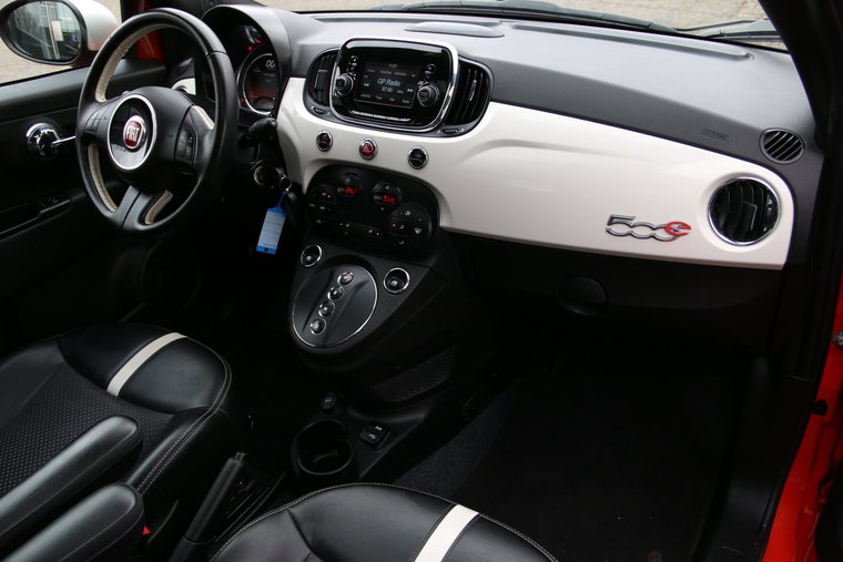 Vehicle Image 12