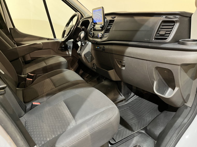 Vehicle Image 22