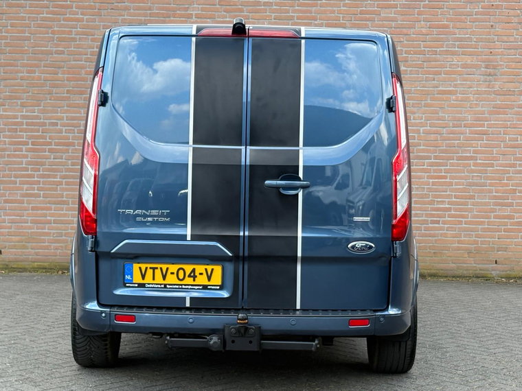 Vehicle Image 23