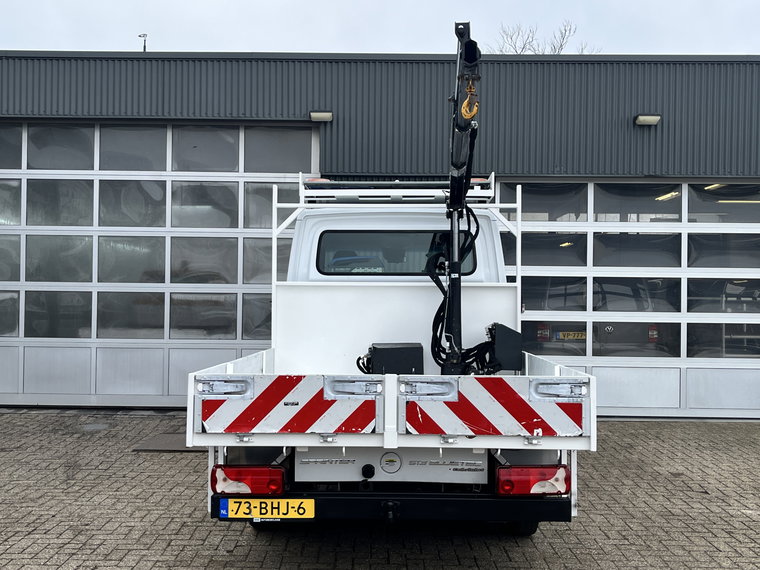 Vehicle Image 28