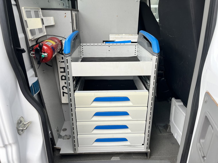 Vehicle Image 36