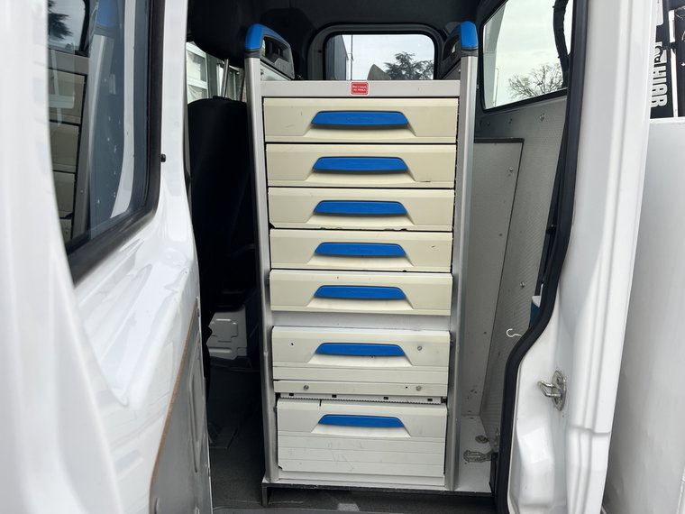 Vehicle Image 37
